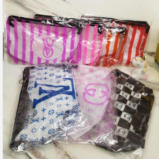 کیف لوازم آرایش طلقی سایز بزرگ