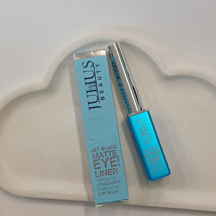 خط چشم مویی جولیوس