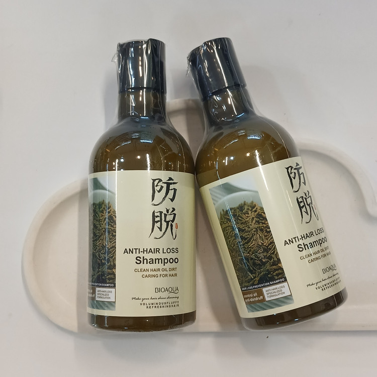 شامپو رزماری بیوآکوا اصل تقویت کننده وضد ریزش مو